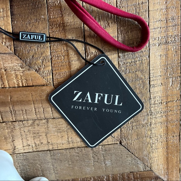 Brand new never worn Zaful bikini - Picture 8 of 8